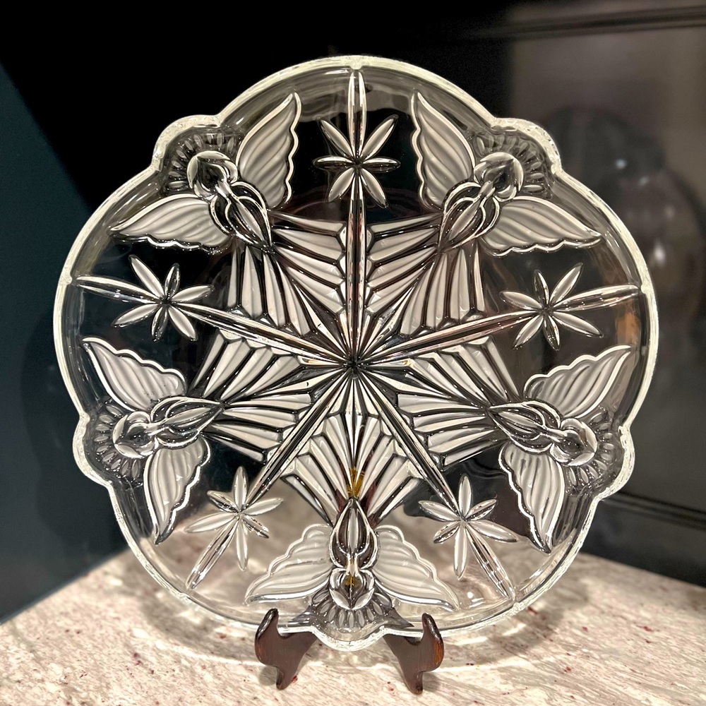 Gorham Angel Of Peace 13 1/2” crystal platter🪽🎄